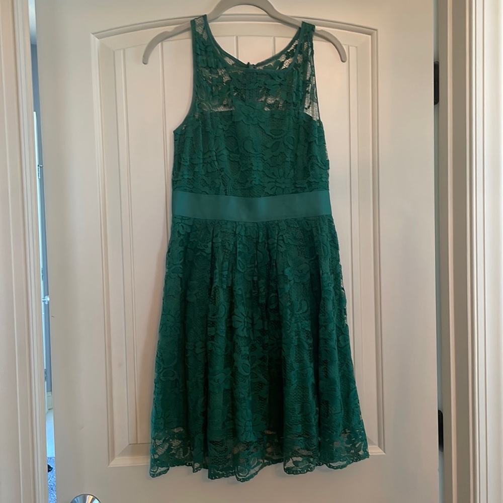 Green lace dress